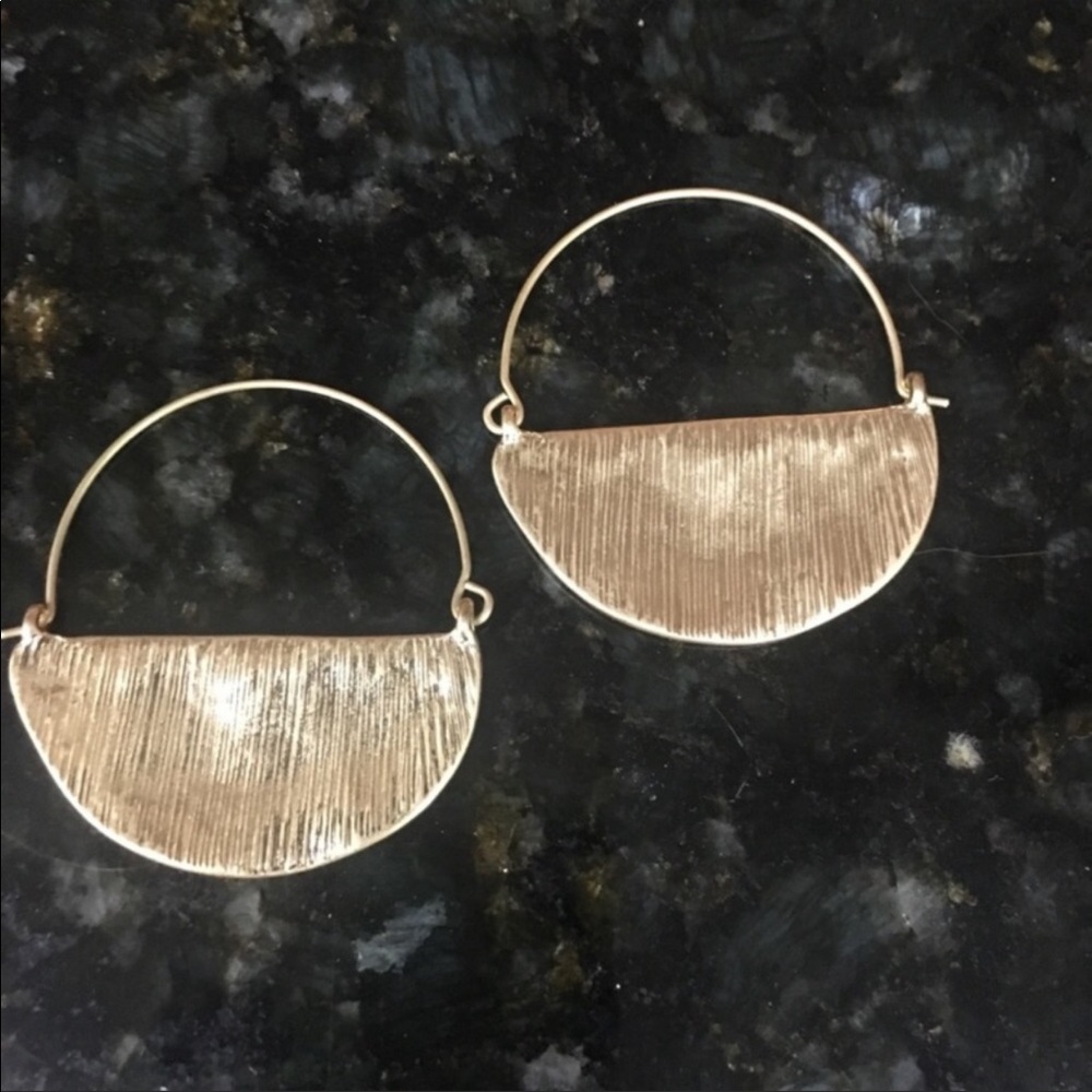 Rylan Golden Crescent Hoop Earrings - Picture 3 of 6